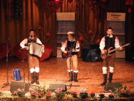 12. tradicionalni glasbeno-humoristični Valentinov koncert 51